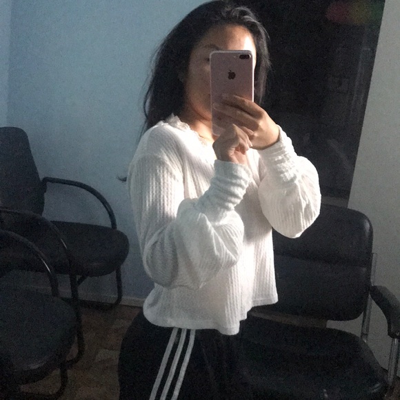 Top - Picture 2 of 2